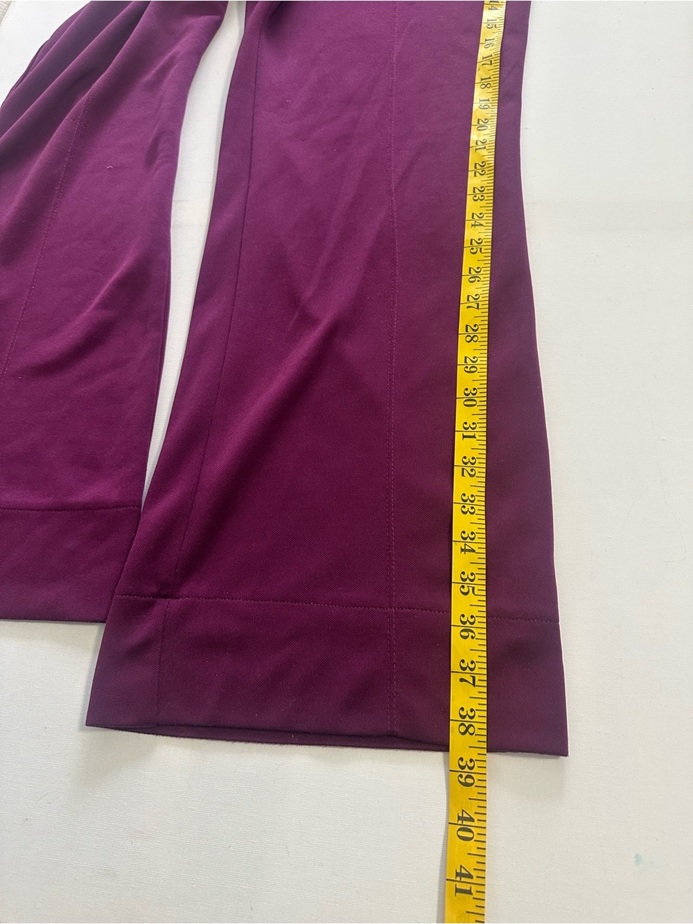 Nike Plus-Size Wide-Leg Sweatpants in Plum - Picture 6 of 9